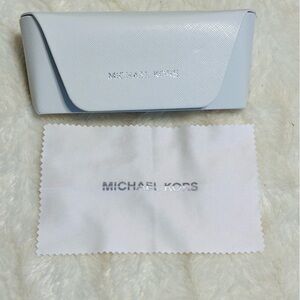 Michael Kors White Leather Eyeglass / Sunglass Case Authentic 6.5"x2.5"x2".